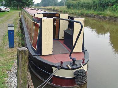 The semi-trad narrowboat