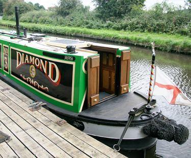 The trad stern narrowboat